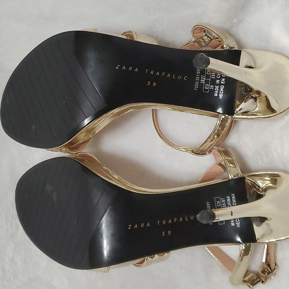 Zara Trafaluc ankle strap heel shoes 39 gold (Ss30) - Picture 4 of 9